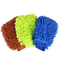 Guante En Microfibra Para El Lavado De Auto